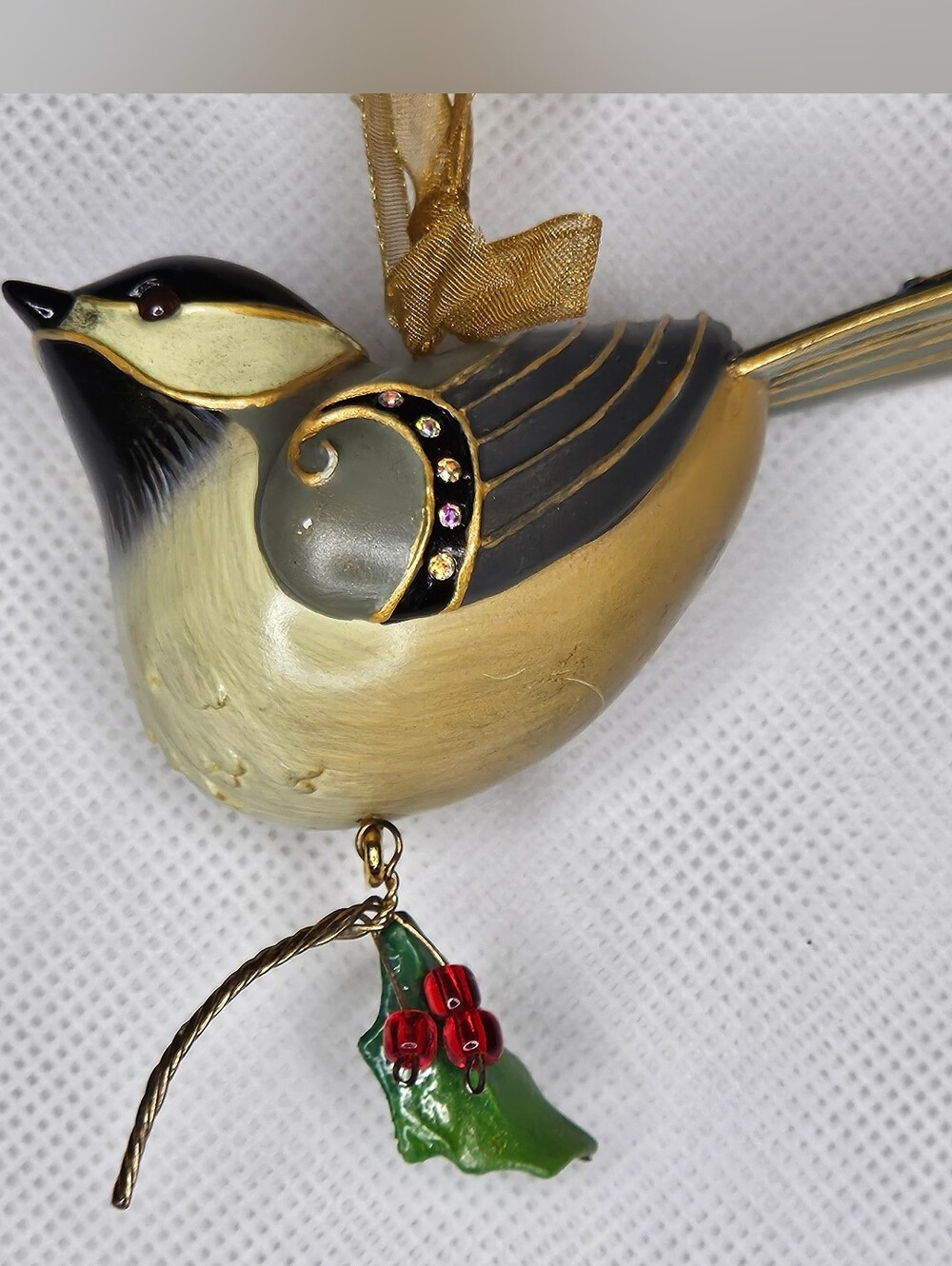 Hallmark Keepsake Black-Capped Chickadee The Beauty of Birds #2 Ornament 2006